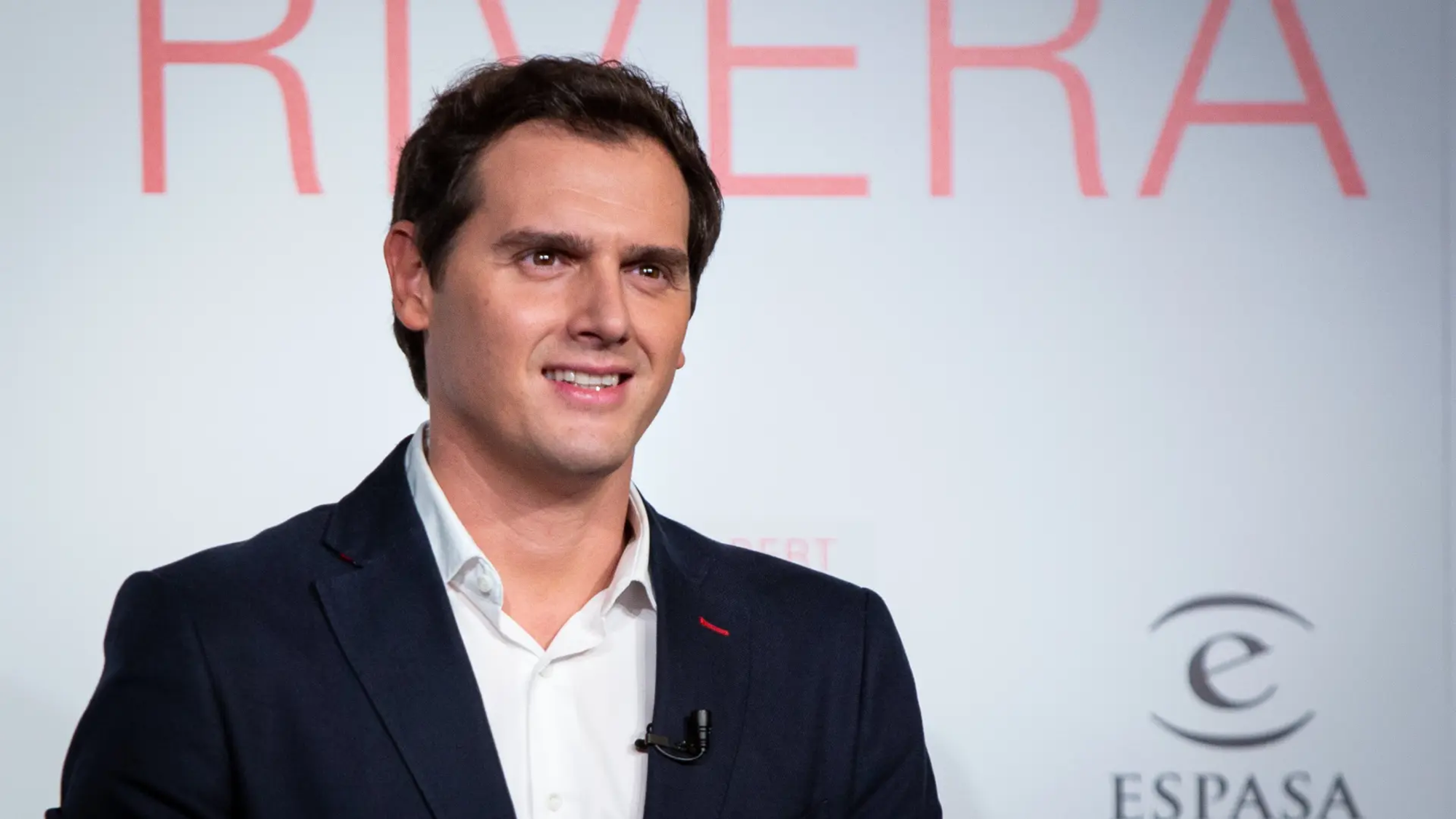 Contratar Albert Rivera